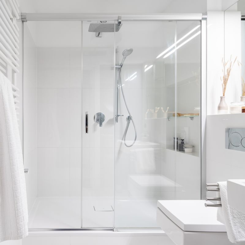 Elegant Shower Corner